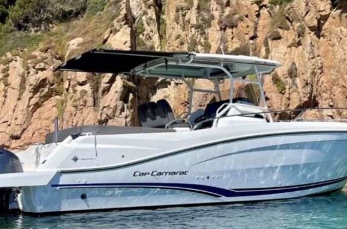 Motorboat Jeanneau Cap Camarat 9.0 Cc 400hp