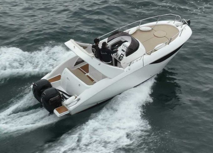 Motorboat SEA PROP GRAN SPORT 25 300hp