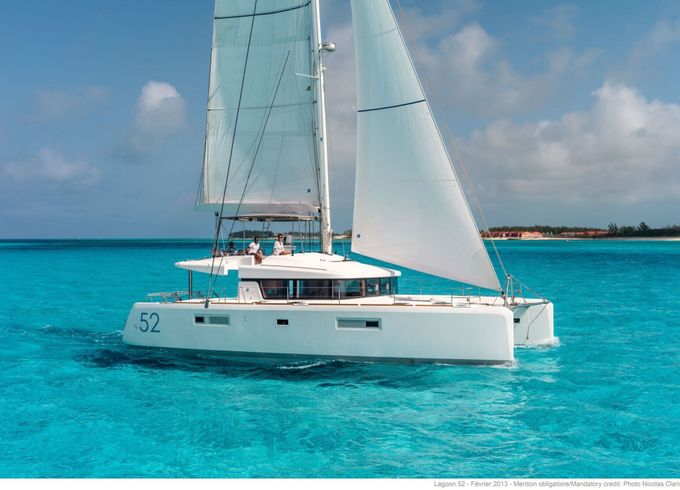 Catamaran Lagoon LAGOON 52 15m