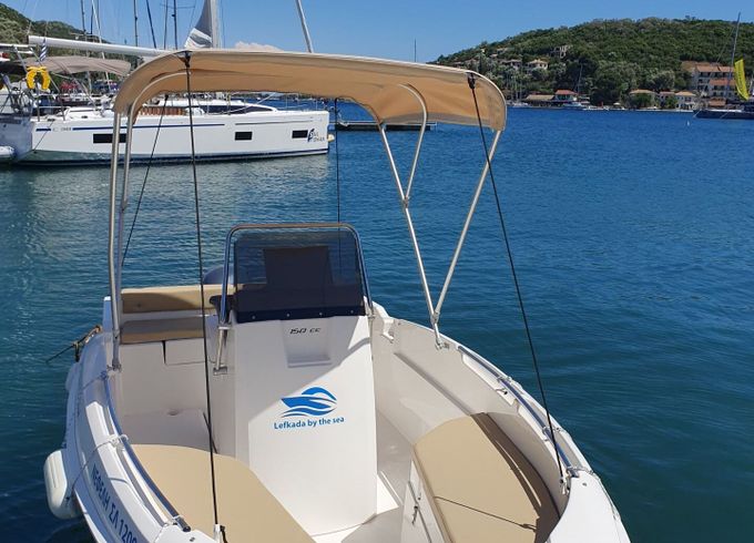 Boat without licence  Compass 150cc 30hp