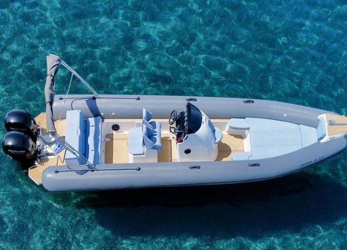 Motorboat Dromor Rib 300hp