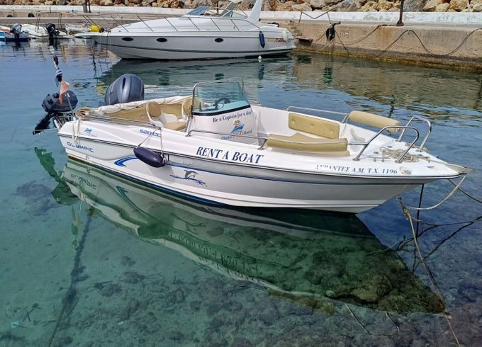Motorboat Olympic 520 100hp