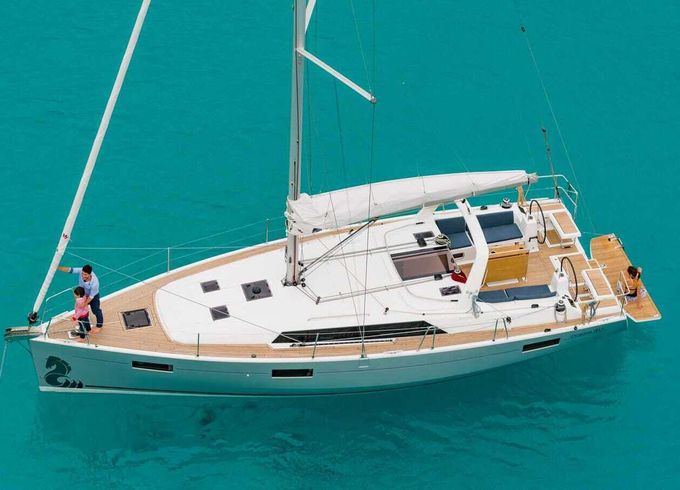 Sailboat Beneteau Oceanis 41.1 12.43m