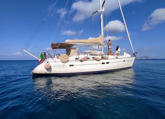 Sailboat BENETEAU OCEANIS 411 13m