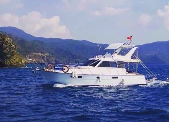Motorboat Custom Made 12 meter 450hp
