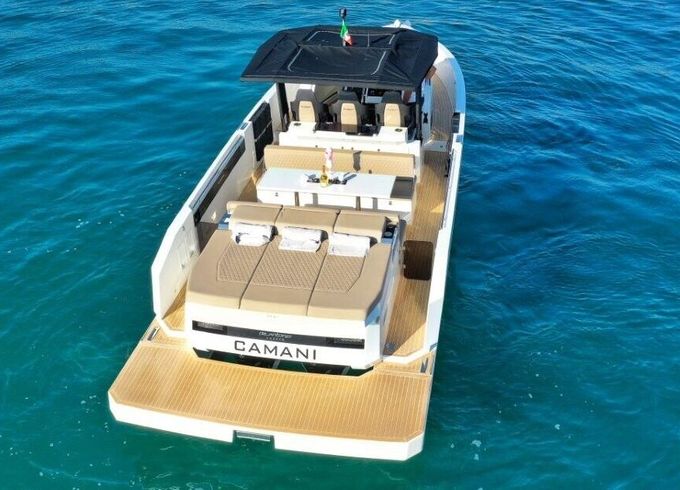 Motorboat de antonio D-32 OPEN 600hp