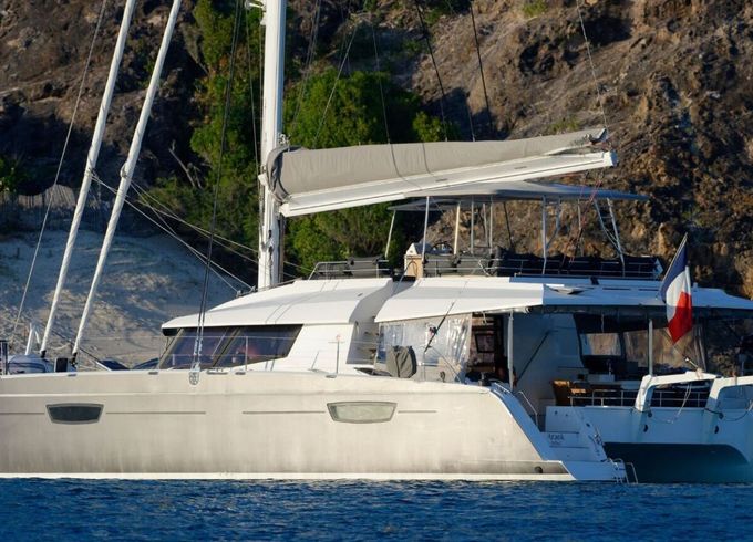 Catamaran FOUNTAINE PAJOT IPANEMA 58 17.8m