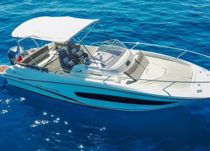 Motorboat Jeanneau Cap Camarat 7.5 Wa 250hp