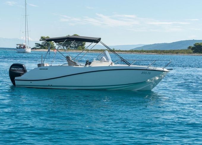 Motorboat QUICKSILVER ACTIV 675 OPEN 150hp