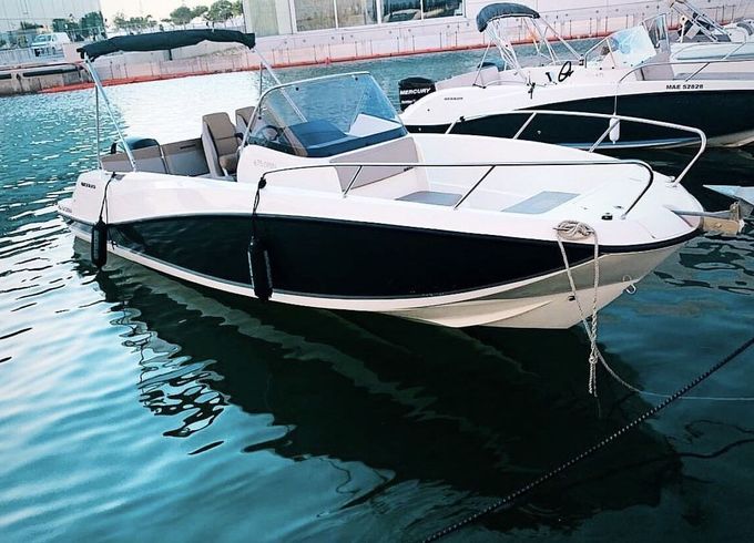 Motorboat Brunswick Quicksilver 675 Open 150hp