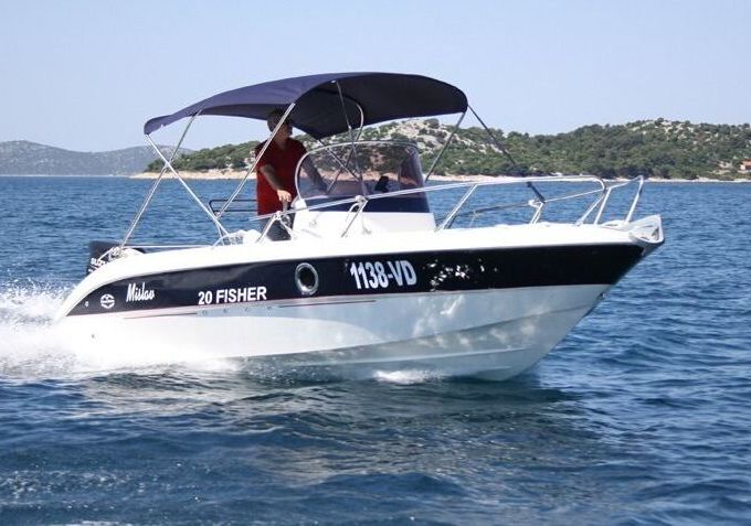 Motorboat FISHER 20 150hp
