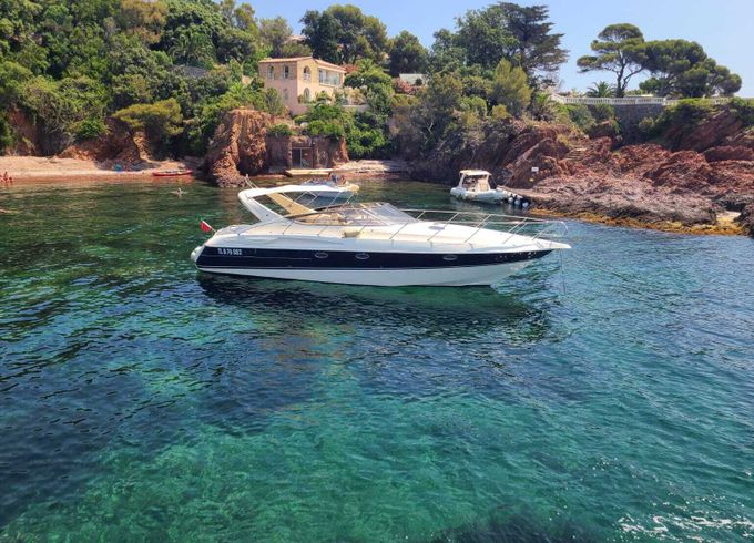 Motorboat Cranchi 39 660hp