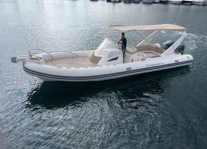 RIB Capelli Capelli Tempest 1000 600hp