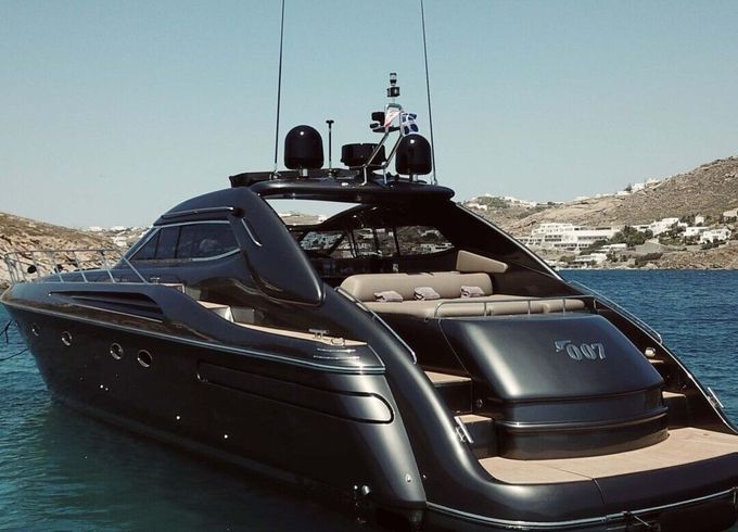 Motor yacht Sunseeker PREDATOR 68 ''007 YACHT'' 2400hp