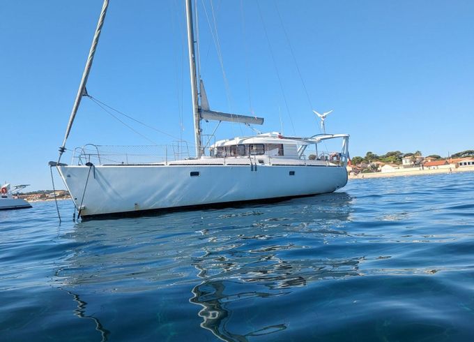 Sailboat dufour atoll 14m