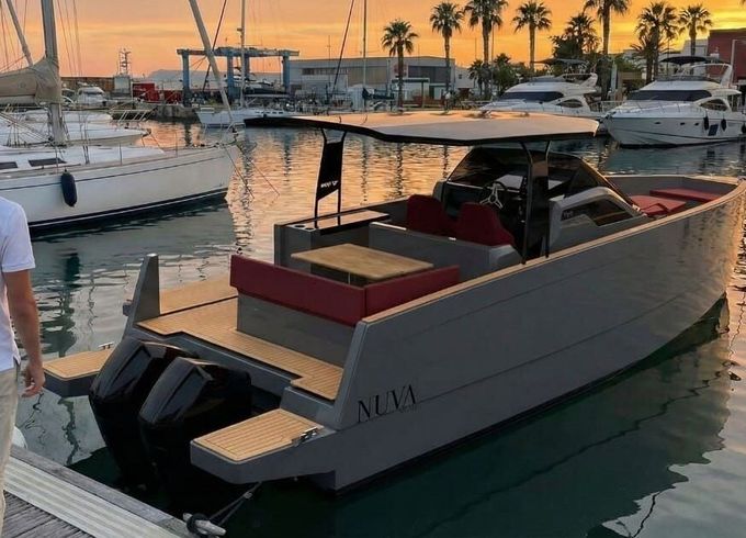 Motorboat NUVA M9 Open Sport 400hp