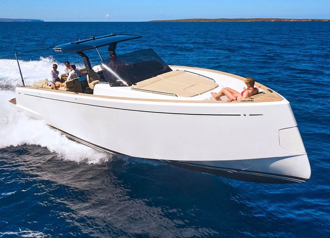 Motorboat Pardo 43 870hp