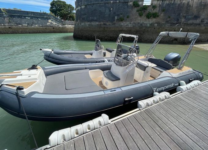 RIB Capelli Tempest 700 225hp