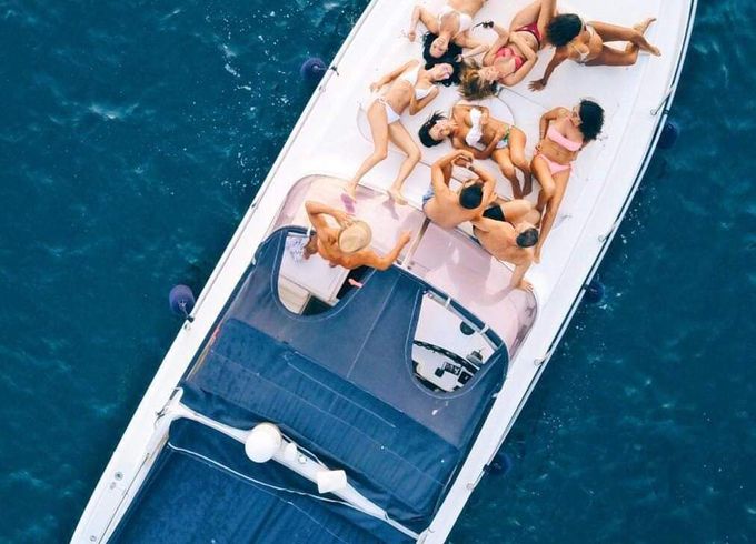 Motorboat Mano Marine Mano 32 500hp