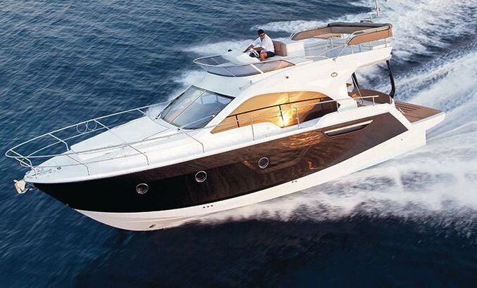 Motorboat Sessa Marine 40 Fly 600hp