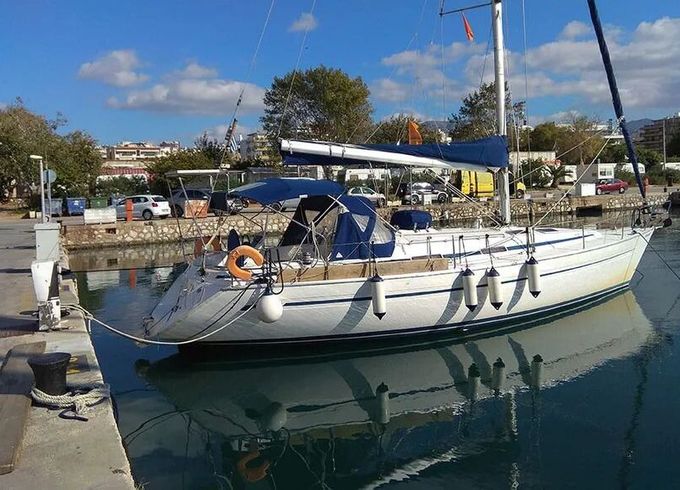 Sailboat Bavaria 41 12m