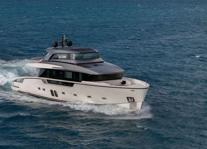Motor yacht Sanlorenzo SX88 2400hp