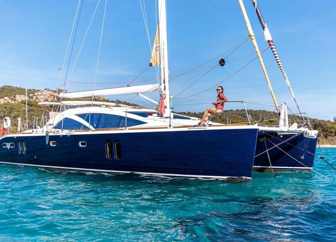 Sailing yacht Discovery Yachts DIXON 50 15.35m