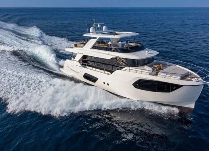 Motor yacht Absolute Navetta 68 1000hp