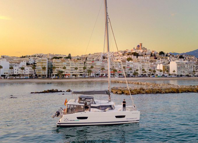 Catamaran Fountaine Pajot Isla 40 12m