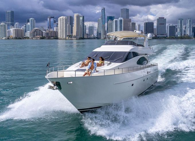Motor yacht Azimut 70 Sea Jet 2300hp