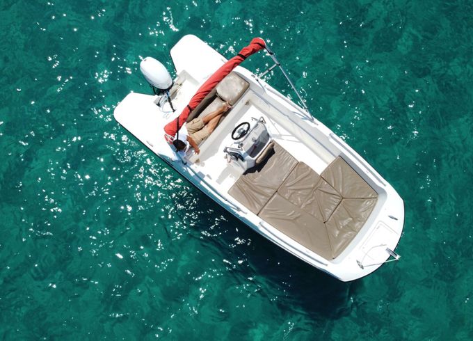 Boat without licence  V2 5.0 15hp