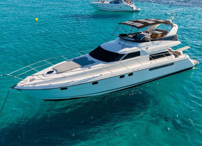 Motor yacht Fairline 56 Squadron 1000hp