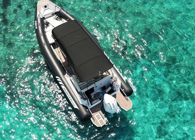 RIB Sea Water Hunter PRO 800 300hp