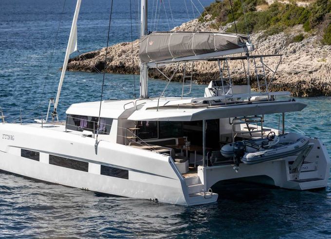 Catamaran Dufour 48 14m