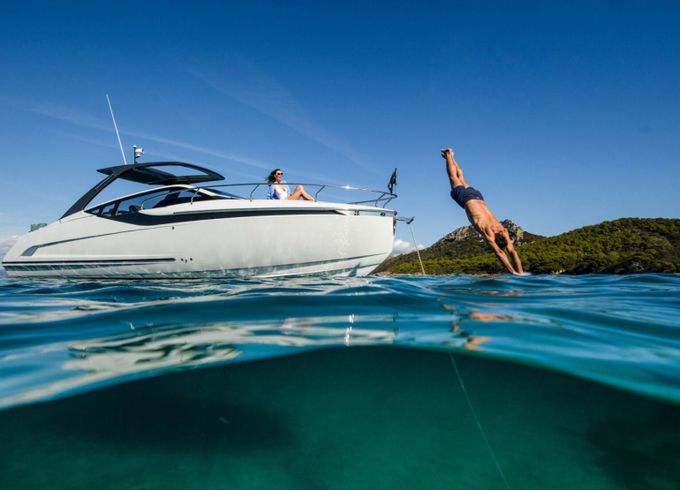 Motorboat Fairline Fairline 33 860hp