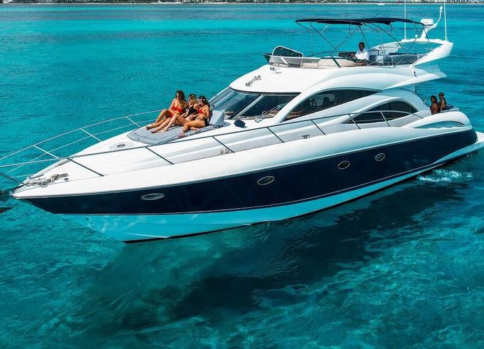 Motor yacht Sunseeker 60 Predator 1800hp