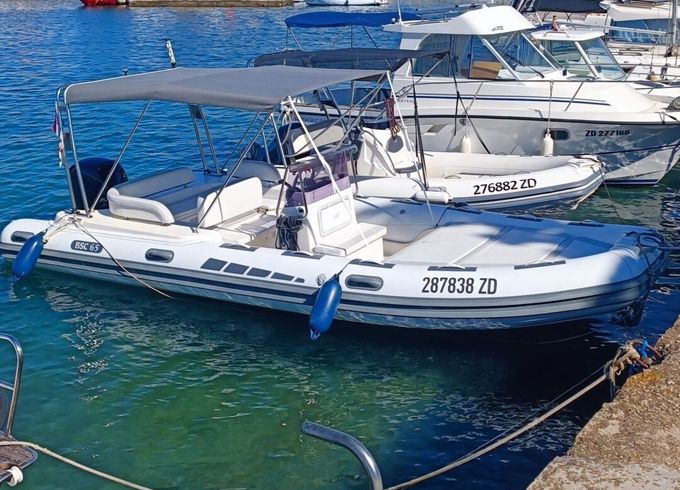 Motorboat BSC 65 65 150hp