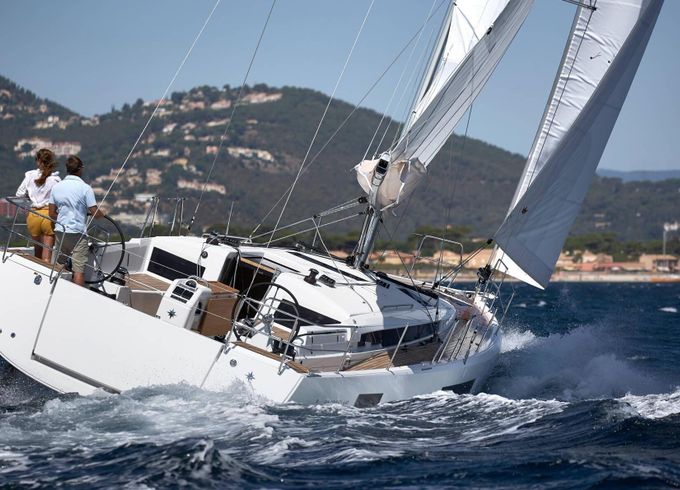 Sailboat JEANNEAU SUN ODYSSEY 440 13.39m