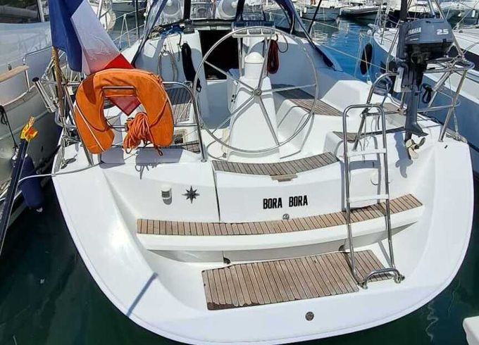 Sailboat Jeanneau Sun Odyssey 36i Performance 10.69m