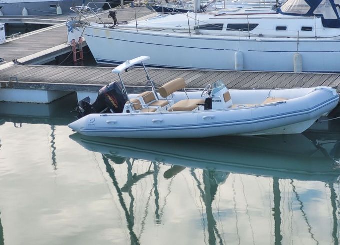 RIB Zodiac Yachline 90hp