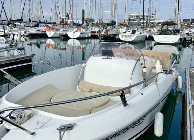 Motorboat Beneteau Flyer 650 150hp