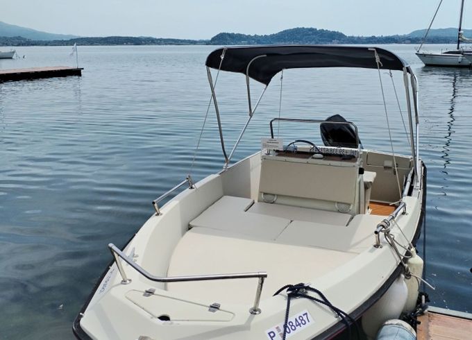 Boat without licence  Open Elan  495 Gt 40hp