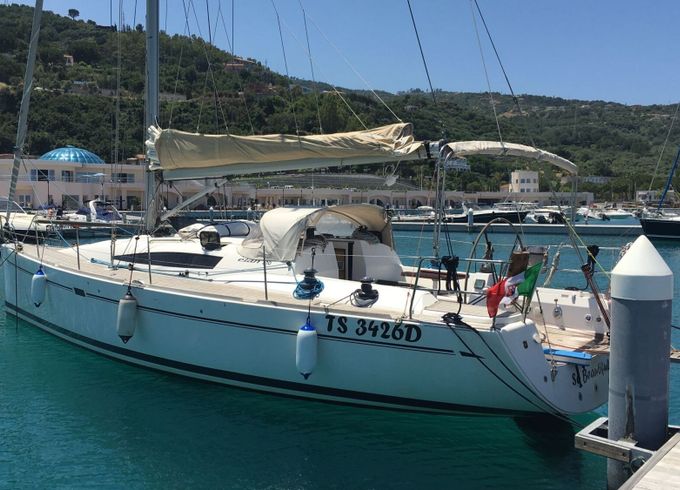 Sailboat ELAN 410 12.33m
