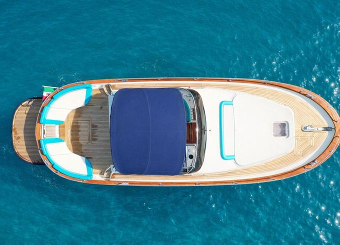Motorboat Apreamare 38 Open 700hp