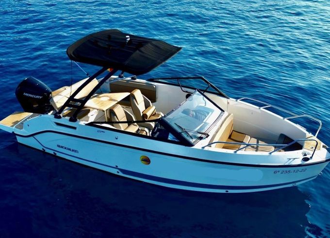 Motorboat Quicksilver QUICKSILVER ACTIV 675 Bowraider  200CV 200hp