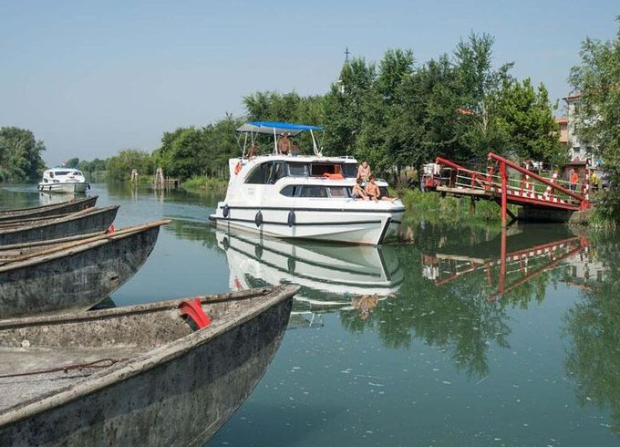 Houseboat Houseboat Minuetto 6 40hp