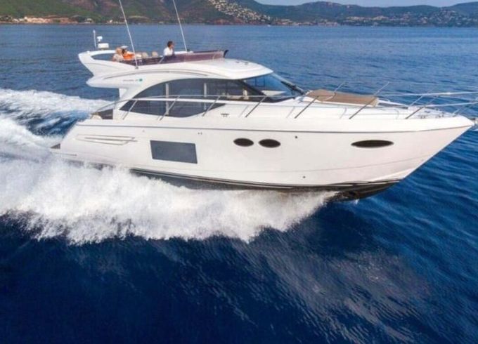 Motor yacht Princess 49 Fly 600hp