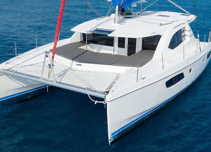 Catamaran Leopard 44 13.4m