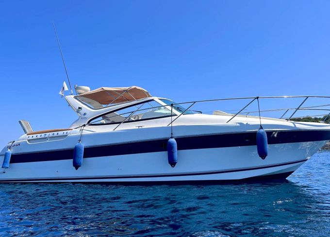 Motorboat Jeanneau Prestige 34 570hp