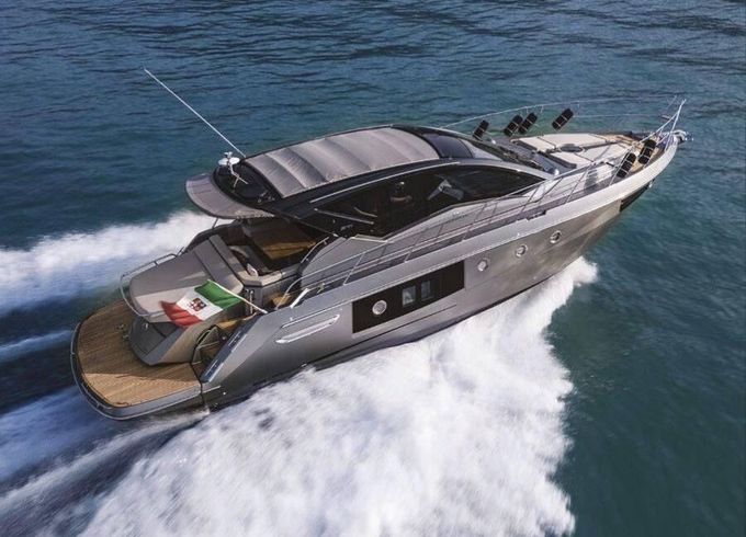Motorboat Cranchi M 44 Ht 800hp